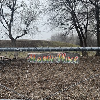 Dakota Park - Fenced in dog park - Pets Near Me - Minneapolis, Minnesota Dakota Park - Fenced in dog park - Pets Near Me - Minneapolis, Minnesota