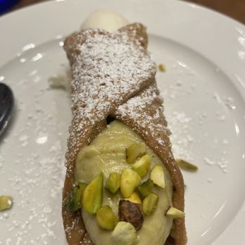 Simply Capri - Best cannoli ever - Italian Near Me - Winter Garden, Florida Simply Capri - Best cannoli ever - Italian Near Me - Winter Garden, Florida