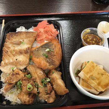 Ahi & Vegetable - Kapalama - Ahi & salmon & chicken bento - Japanese Near Me - Honolulu, Hawaii