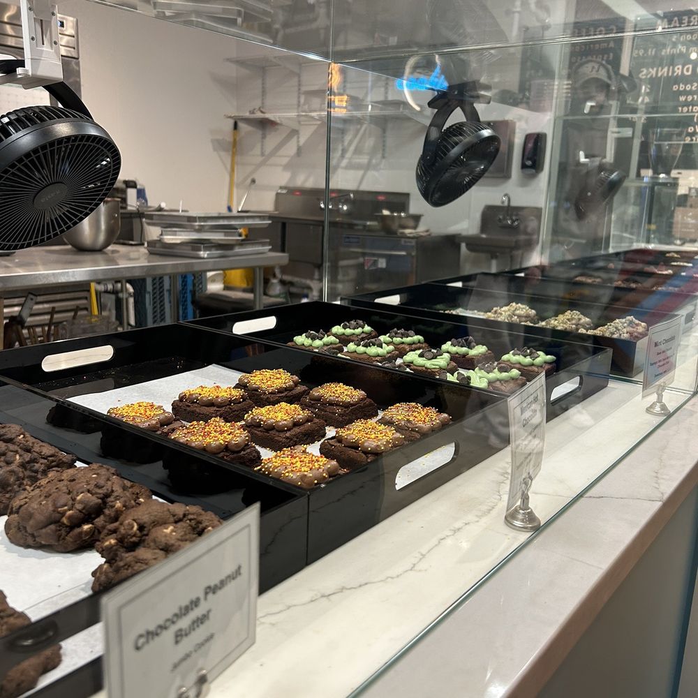 Brownies & Bites - Bakeries Near Me - Seattle, Washington