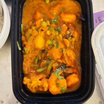 Bengal Indian Cuisine - Shrimp with potatoes - not bad just not our thing - Indian Near Me - Miami, Florida Bengal Indian Cuisine - Shrimp with potatoes - not bad just not our thing - Indian Near Me - Miami, Florida