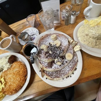 Gravy - American Near Me - Portland, Oregon Gravy - American Near Me - Portland, Oregon