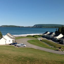 Lantern Hill and Hollow - Beachfront Cottages