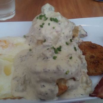 Ruby Slipper Marigny - Biscuits and Gravy - Breakfast & Brunch Near Me - New Orleans, Louisiana Ruby Slipper Marigny - Biscuits and Gravy - Breakfast & Brunch Near Me - New Orleans, Louisiana