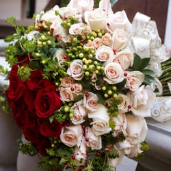 House of Stemms - Luxurious European Style Hand Tied Bouquet of Roses - Order Online www.DeluxeFlorist.com