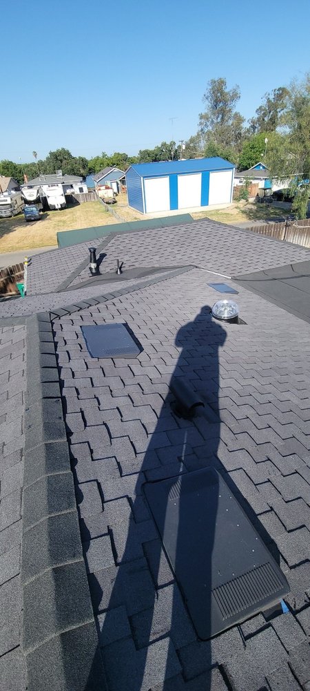 Slide of Lightning Roofing