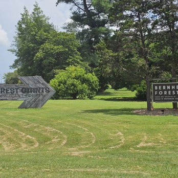 Bernheim Forest and Arboretum - Entrance - Parks Near Me - Clermont, Kentucky