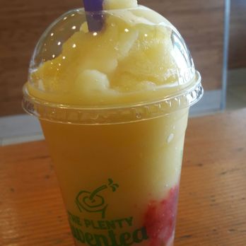 Tastea - Mango slush with pineapple and rainbow jelly! Yummmmmy!!! - Bubble Tea Near Me - Costa Mesa, California