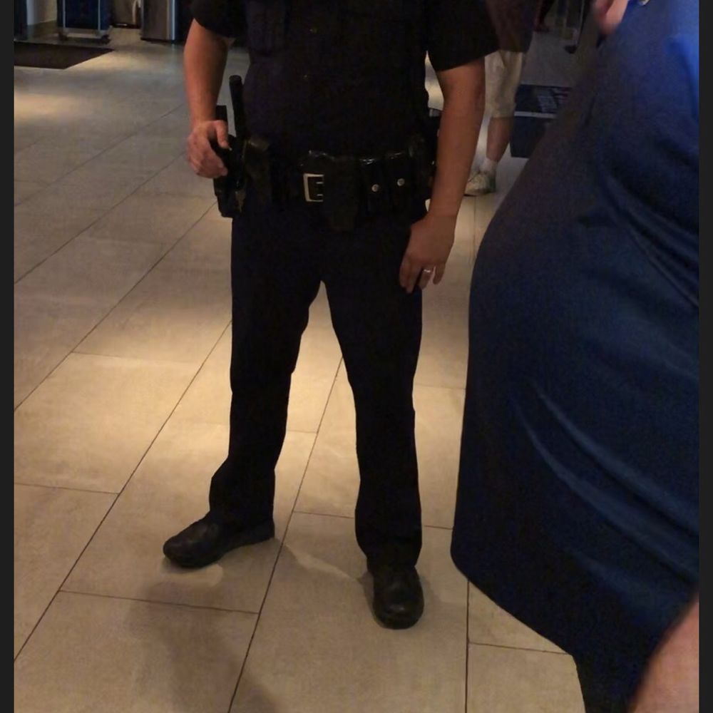 Star Cinema Grill - after asking for the corporate number asked to leave completely astounded that the officer was there while my 12 yr old niece was there!! - Dinner Theater Near Me - Conroe, Texas Star Cinema Grill - after asking for the corporate number asked to leave completely astounded that the officer was there while my 12 yr old niece was there!! - Dinner Theater Near Me - Conroe, Texas