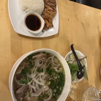 Pholandia Bistro & Bar - Pho 23. Round Steak and Flank Pho - Vietnamese Near Me - Beaverton, Oregon Pholandia Bistro & Bar - Pho 23. Round Steak and Flank Pho - Vietnamese Near Me - Beaverton, Oregon