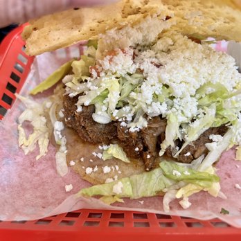 Taqueria Botanera - Gordita de desebrada (shredded meat) - Mexican Near Me - Houston, Texas Taqueria Botanera - Gordita de desebrada (shredded meat) - Mexican Near Me - Houston, Texas