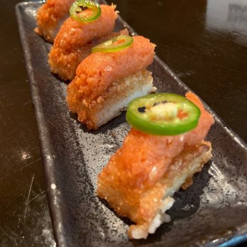 Makoto - Spicy Tuna Crispy Rice - Japanese Near Me - Miami Beach, Florida Makoto - Spicy Tuna Crispy Rice - Japanese Near Me - Miami Beach, Florida