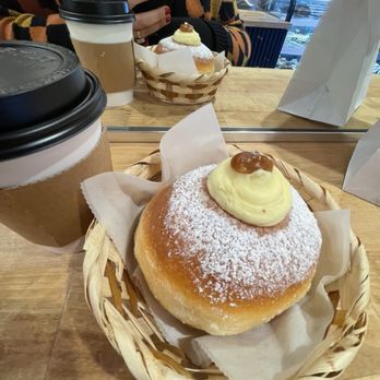 Pan D'oro - Bomboloni - Cafes Near Me - New York, New York Pan D'oro - Bomboloni - Cafes Near Me - New York, New York
