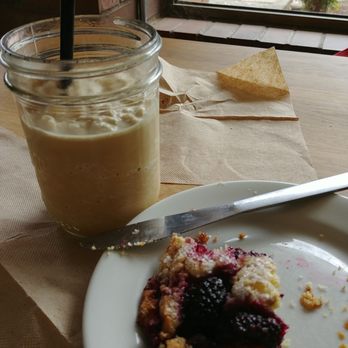 River Maiden - Amazing coffee (Stumptown), staff, and baked goods baked in house.  Busy , but  big enough to always find a place to sit.. Pies added soon. - Coffee & Tea Near Me - Vancouver, Washington