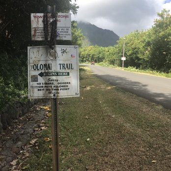 Olomana Hike - Trailhead sign - Hiking Near Me - Kailua, Hawaii Olomana Hike - Trailhead sign - Hiking Near Me - Kailua, Hawaii