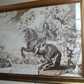 The Kings Head - Picture inside The Kings Head, Monmouth - Pubs Near Me - Monmouth, MON