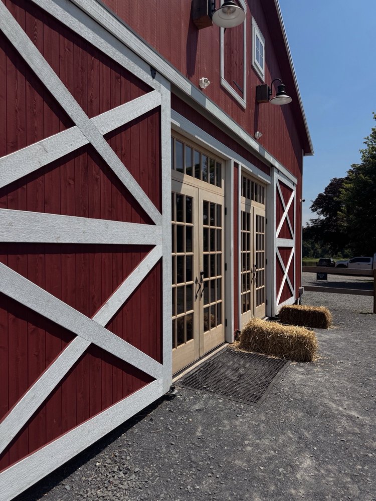 Needle Creek Farm Brewery Logo