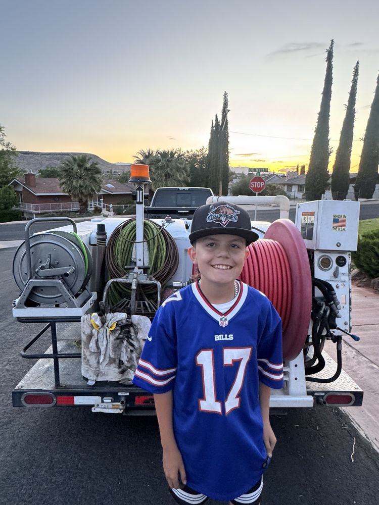 Slide of Free Flow Plumbing and Drains