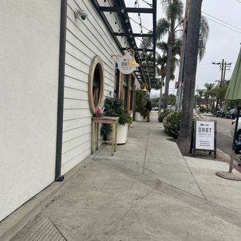 Dart Coffee Co - Walk up to Dart - Coffee Roasteries Near Me - Santa Barbara, California