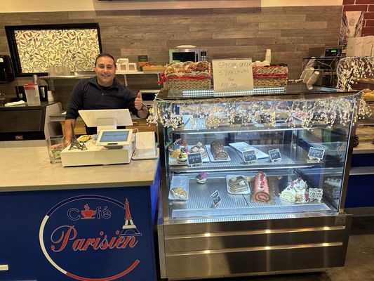 Café Parisien by null