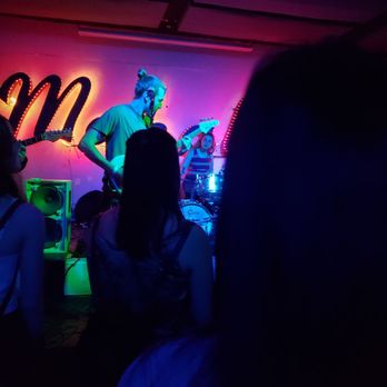Mahall's - On stage - Bowling Near Me - Lakewood, Ohio