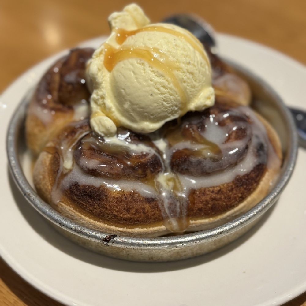 BJ's Restaurant & Brewhouse - Cinnamon roll pizookie - Pizza Near Me - Irvine, California BJ's Restaurant & Brewhouse - Cinnamon roll pizookie - Pizza Near Me - Irvine, California
