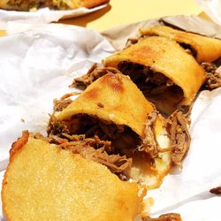 Antojitos - Exposed Pabellón Empanada!