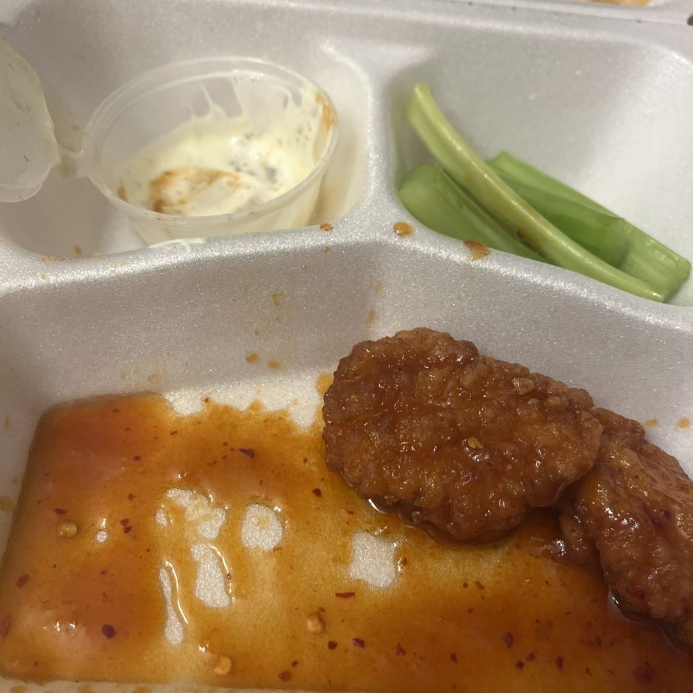 Chex Grill & Wings - Bomb asain spark boneless wings. Fries are like McDonald's which is great. Amazing ranch. Greats prices, good food. - Chicken Wings Near Me - Nashville, Tennessee