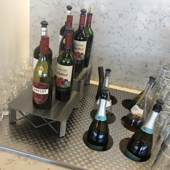 United Club - Help yourself wine selection lol - Airport Lounges Near Me - Atlanta, Georgia United Club - Help yourself wine selection lol - Airport Lounges Near Me - Atlanta, Georgia