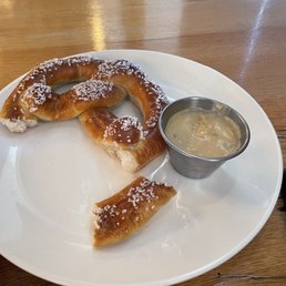 Pub Pretzel Pub Pretzel