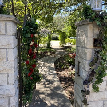 Wandering Vine At the Castle - Patio entrance - Wine Bars Near Me - Shawnee, Kansas