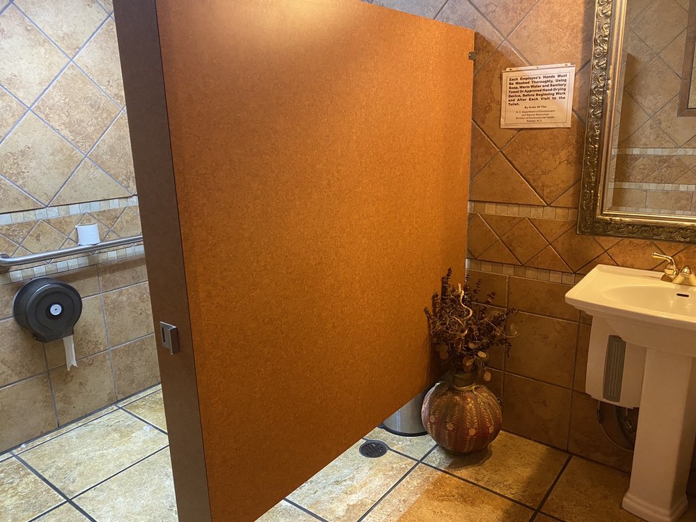 Olde Brunswick General Store Logo