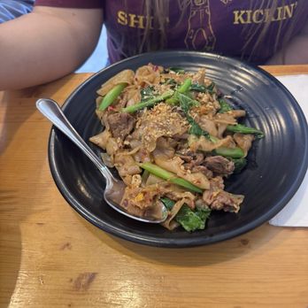 D E Thai Kitchen - Downtown - Thai Near Me - Las Vegas, Nevada D E Thai Kitchen - Downtown - Thai Near Me - Las Vegas, Nevada