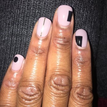 miGak - This photo is after a week...(my nails grow pretty fast)  My nails are still going strong !    :-) - Nail Salons Near Me - Brooklyn, New York