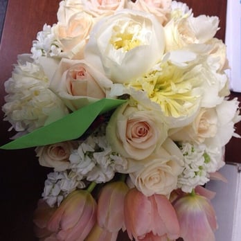 Irises Designs - Sympathy floral arrangement with roses, peonies and tulips - Floral Designers Near Me - Rancho Cucamonga, California Irises Designs - Sympathy floral arrangement with roses, peonies and tulips - Floral Designers Near Me - Rancho Cucamonga, California
