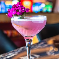 Vegas Vickie's - Violet Tendencies