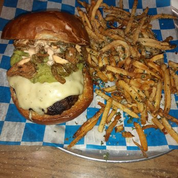 Stacked STL - Burgers Near Me - Saint Louis, Missouri Stacked STL - Burgers Near Me - Saint Louis, Missouri