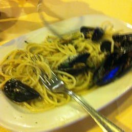 Seafood pasta 12euros. Lemon sauce, mussels, zucchini flowers! Seafood pasta 12euros. Lemon sauce, mussels, zucchini flowers!
