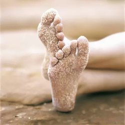 Patrizia Kunz Nail Spa & Cosmetics - Spa Pediküre ..Wellness for your stressed Feet