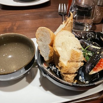 Malai Kitchen - Lemongrass mussels - Thai Near Me - Dallas, Texas