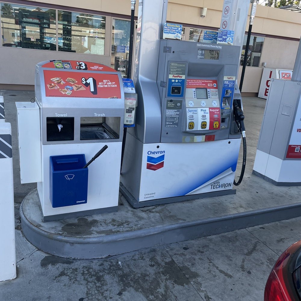 Chevron - gas pumps at a gas station - Convenience Stores Near Me - Temecula, California Chevron - gas pumps at a gas station - Convenience Stores Near Me - Temecula, California