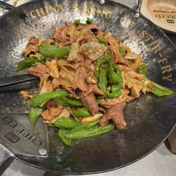 Chef Fei - Stir fried Kurobuta pork with peppers - Chinese Near Me - San Diego, California Chef Fei - Stir fried Kurobuta pork with peppers - Chinese Near Me - San Diego, California