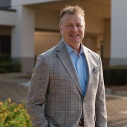 Wesson & Mothershed Eye Center - Dr. Dax Eckard