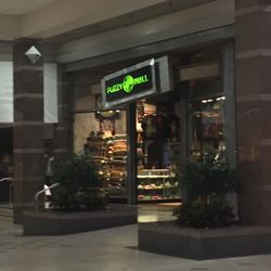 Fuzzy Wall - Fuzzy Wall -- Colonial Park Mall : 4600 Jonestown Road / Route 22, Harrisburg Storefront