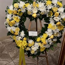 Conroy's Flowers - Yellow and White Arrangement