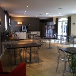 Hôtel La Jetée - La salle du petit déjeuner