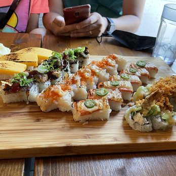 Green Leaf Sushi - Sushi Bars Near Me - Vancouver, British Columbia