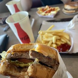 Cheeseburger Cheeseburger