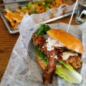 Bareburger - Plainview - New American Near Me - Plainview, New York