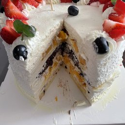 Sticky Rice Mango Mille Crepe Cake